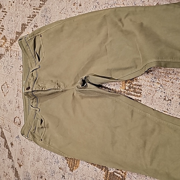 Old Navy Pants - Old Navy Women's Rockstar Super Skinny Pants